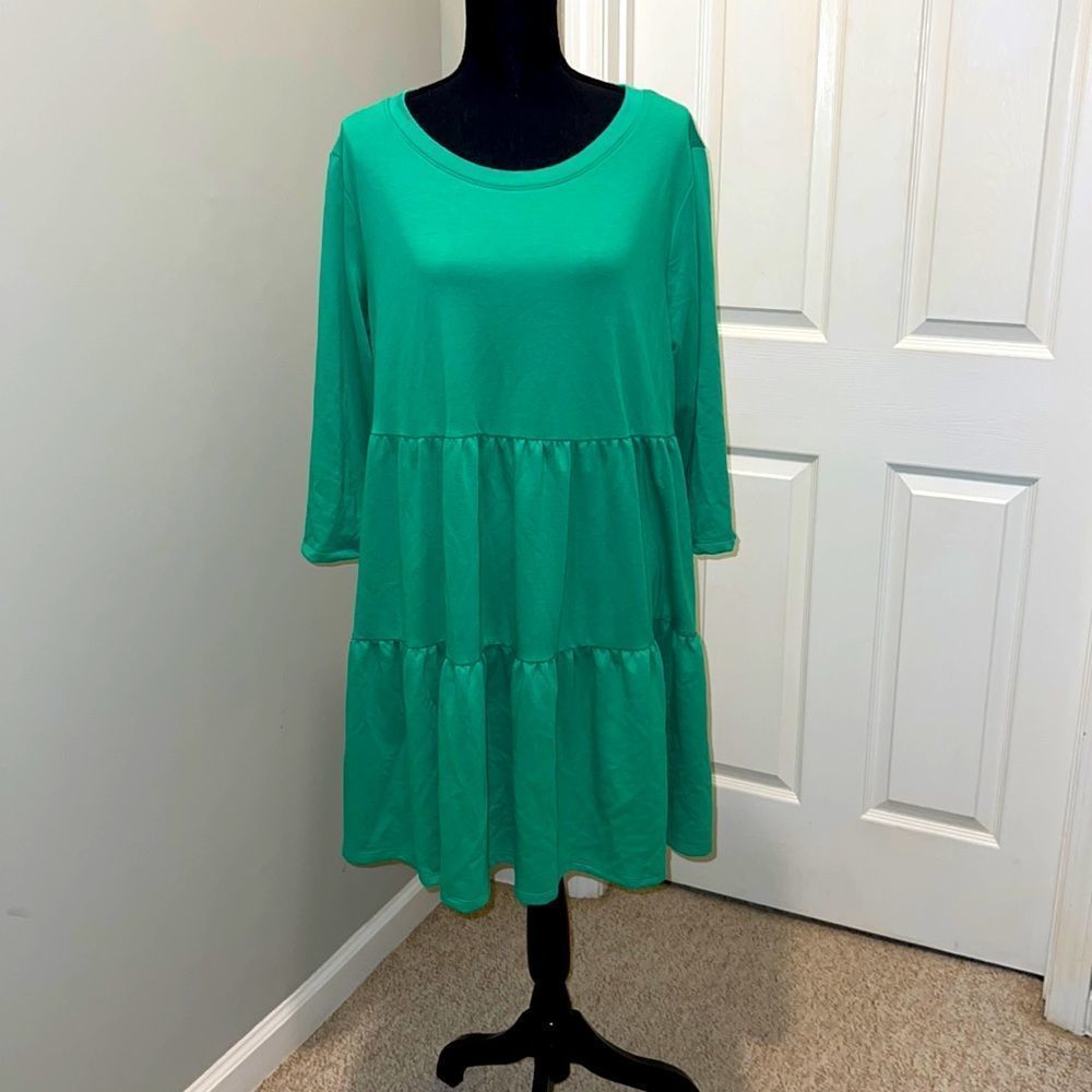 NWT Crown and Ivy dress, Green, size 1X